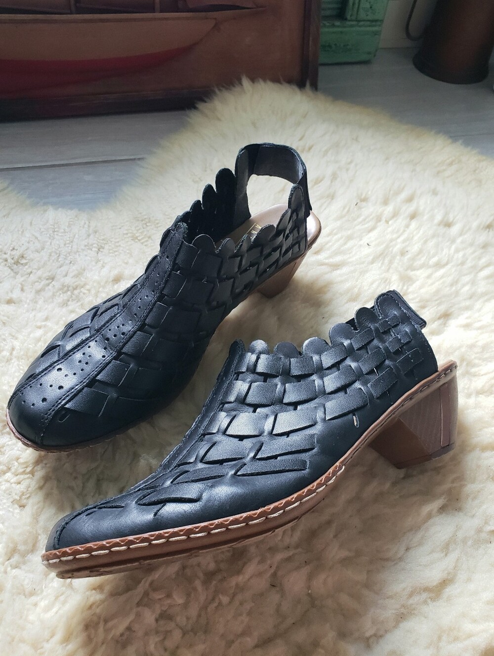 Rieker Antistress Sina 78 Black Woven Leather Slingback Heels Size 39 / 8